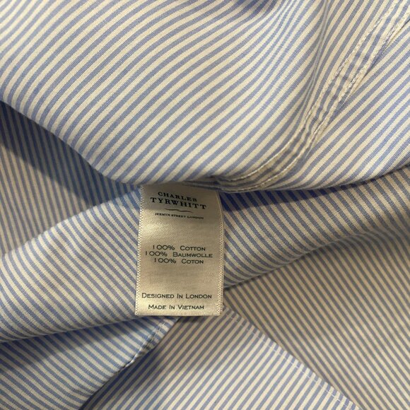 Charles Tyrwhitt Non-Iron Stretch Poplin Bengal Stripe Shirt (15.5/33 inches) - Picture 5 of 8